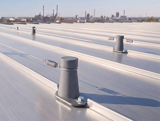Detail of LH-120 System capacitor installed on a structure for bird control